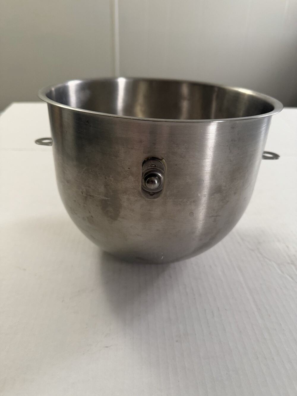 Lot Of 4 Unbranded 5 Quart Stainless Kitchen Aid Style Mixing Bowls